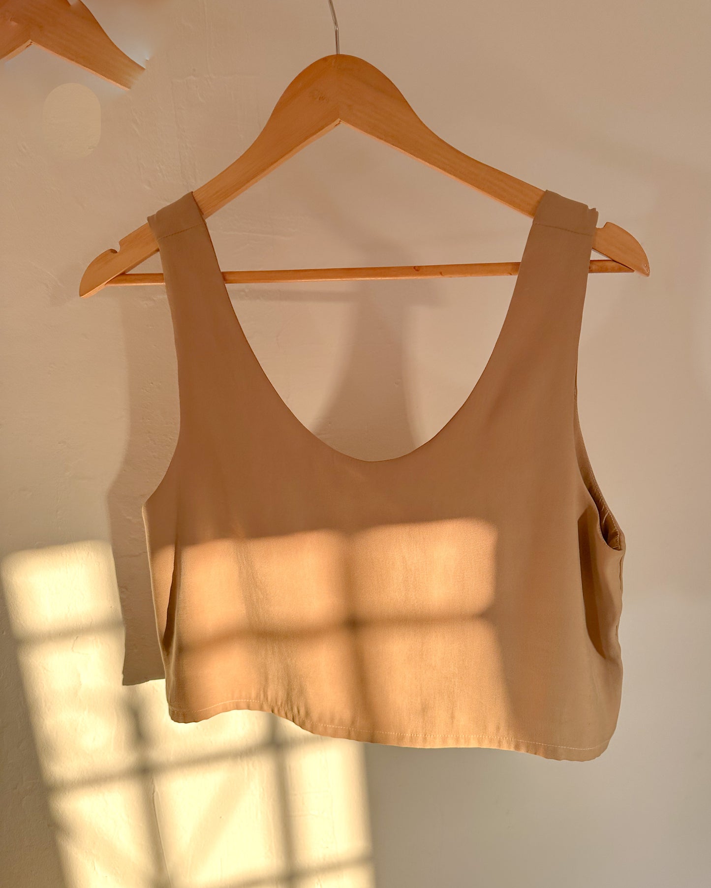 Essential Scoop Top
