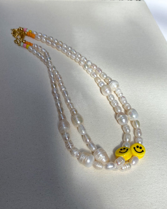 The smile necklace