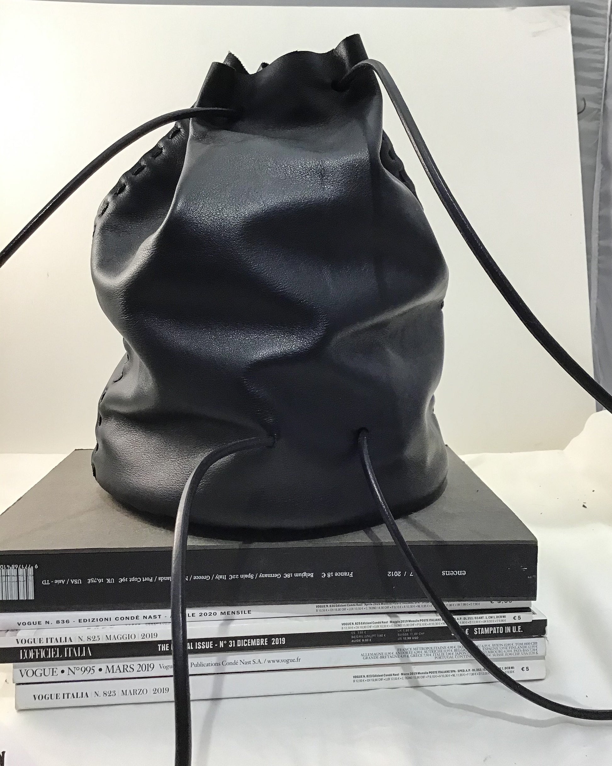 Luli handcrafted backpack - Plhi studio